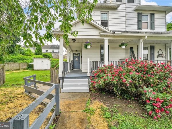 121 E CUMBERLAND ROAD, ENOLA, PA 17025