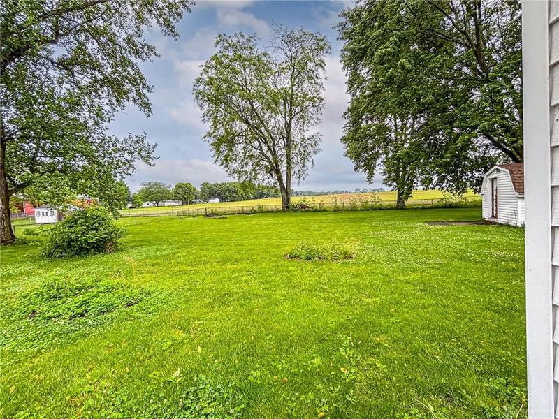 250 Sunnybrook Trail, Enon Vlg, OH 45323 Photo 24