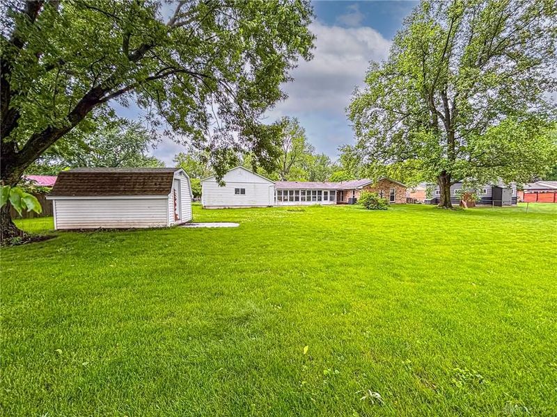 250 Sunnybrook Trail, Enon Vlg, OH 45323 Photo 26