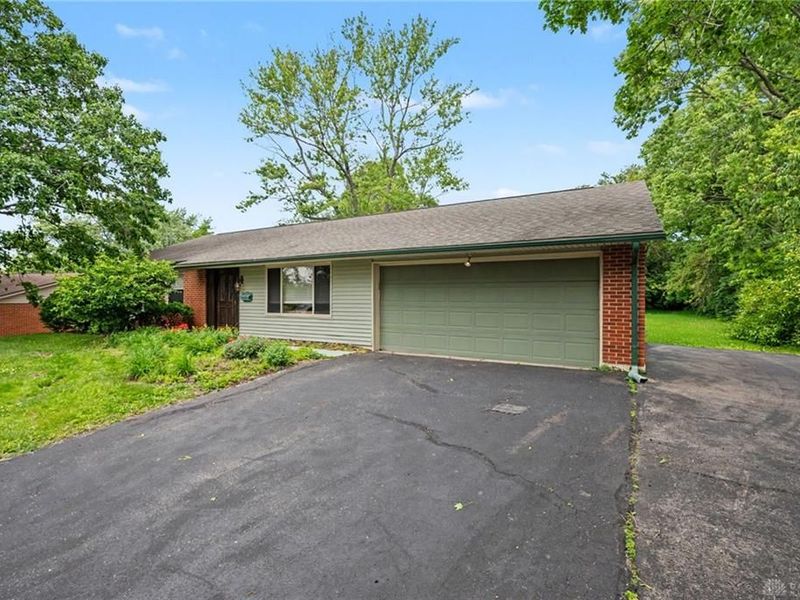 125 Boyce Road, Centerville, OH 45458 Photo 2