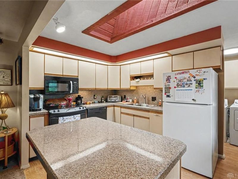 125 Boyce Road, Centerville, OH 45458 Photo 9