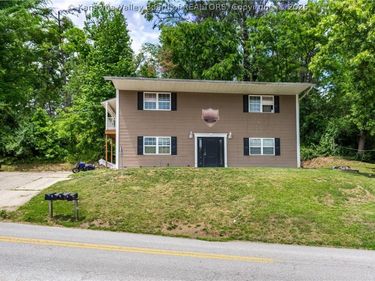 160 Irwin Road, Huntington, WV 25705