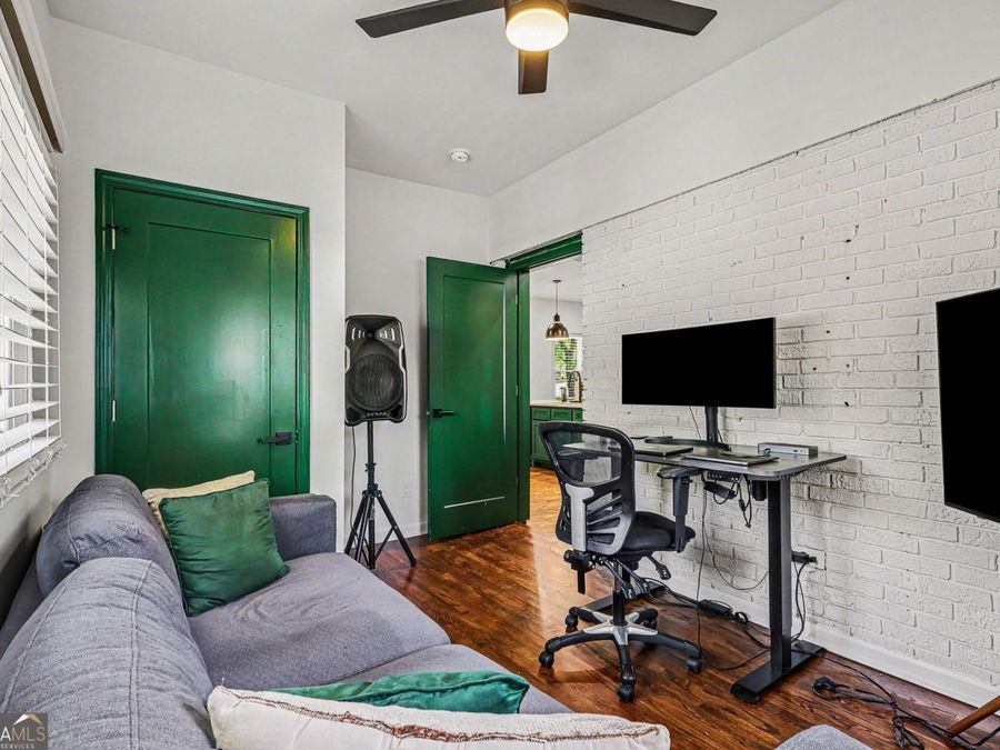 Property Image 25