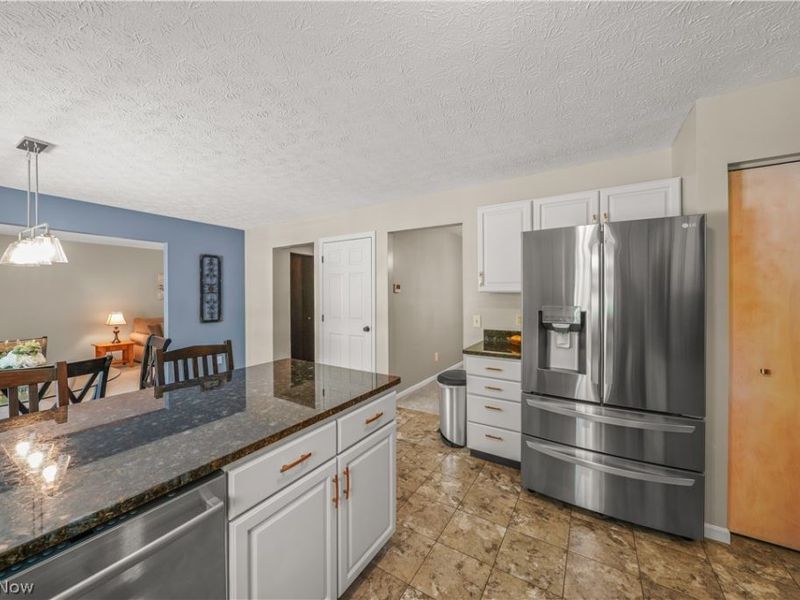 1025 Frost Road , Streetsboro, OH 44241 Photo 5