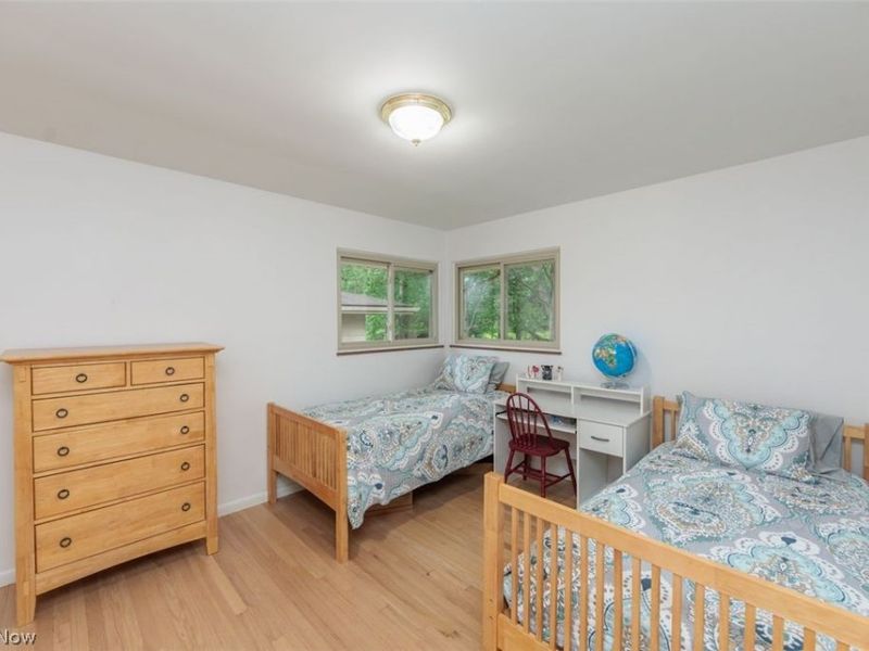 13239 Cherokee Trail , Middleburg Heights, OH 44130 Photo 16