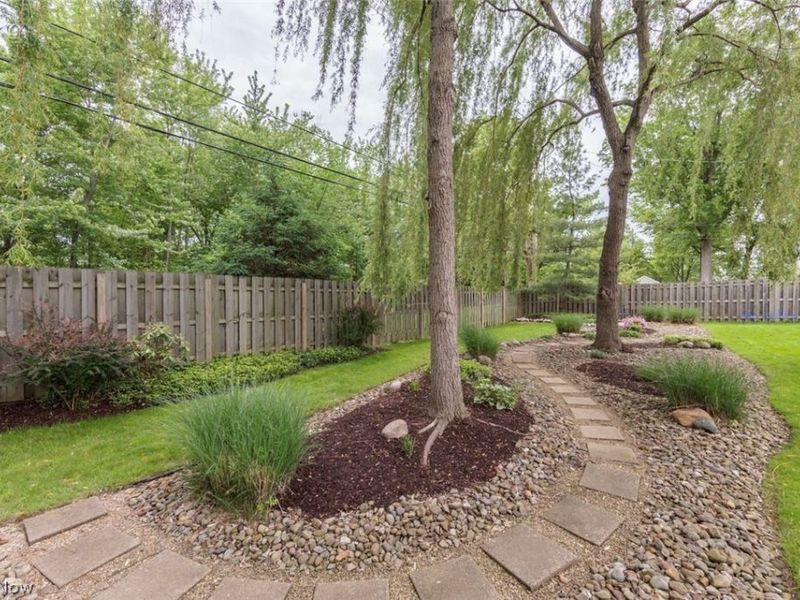 13239 Cherokee Trail , Middleburg Heights, OH 44130 Photo 30