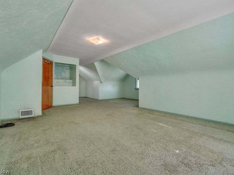 13708 Woodward Boulevard, Garfield Heights, OH 44125 Photo 17