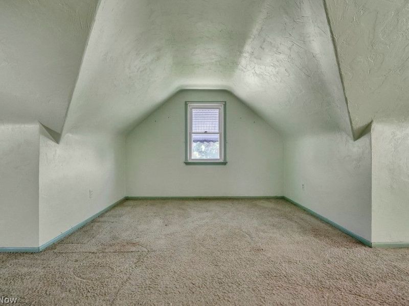 13708 Woodward Boulevard, Garfield Heights, OH 44125 Photo 18