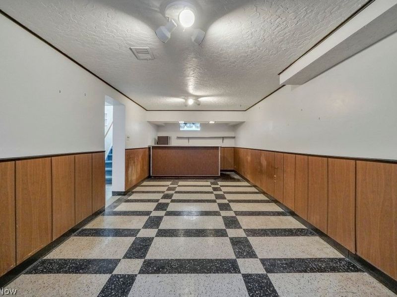 13708 Woodward Boulevard, Garfield Heights, OH 44125 Photo 23