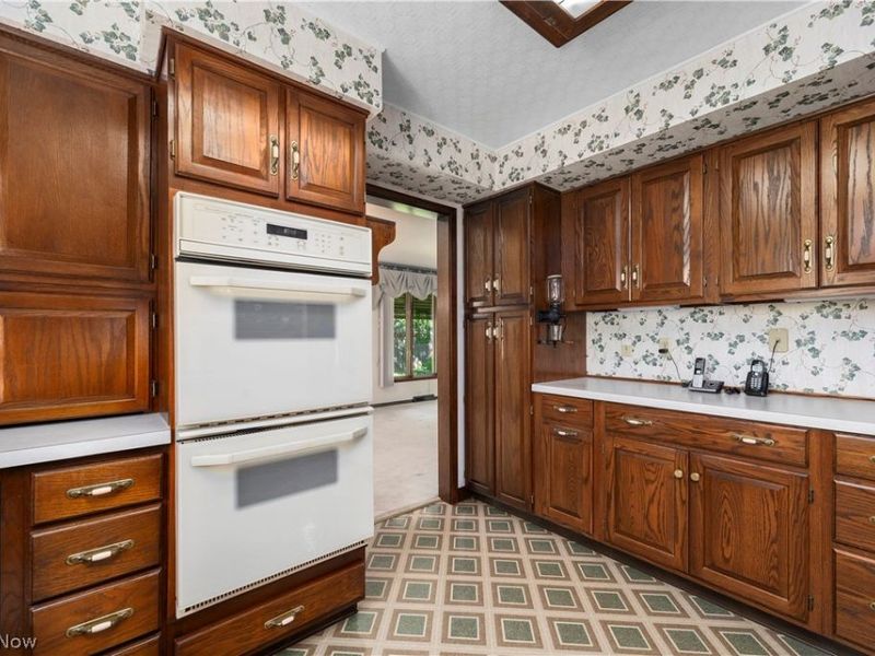 3516 Meadowbrook Drive, Lorain, OH 44053 Photo 10