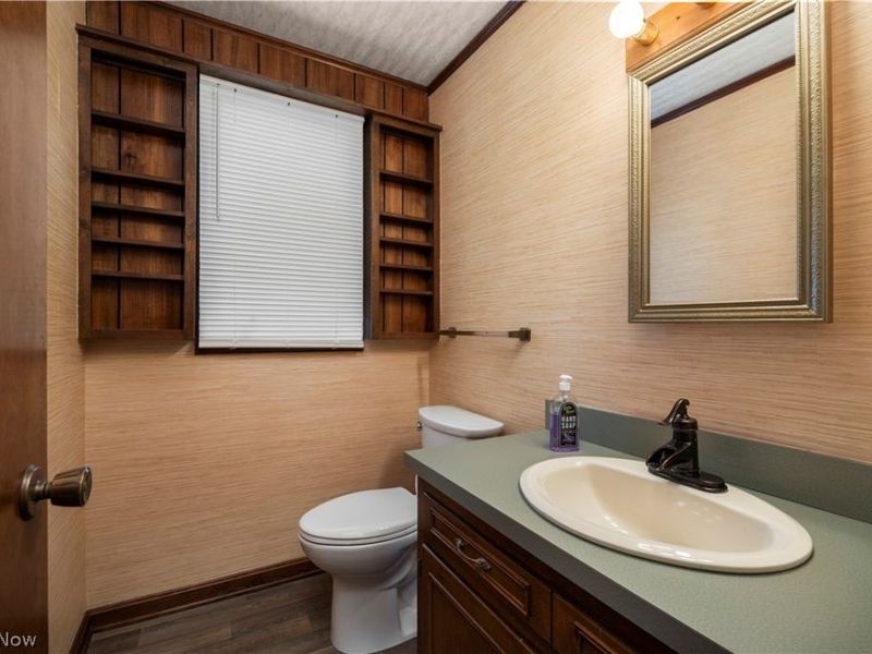 3516 Meadowbrook Drive, Lorain, OH 44053 Photo 15