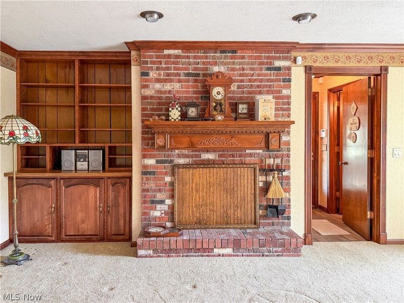 3516 Meadowbrook Drive , Lorain, OH 44053 Photo 16