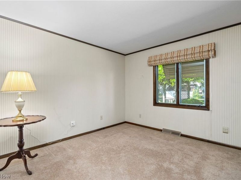 3516 Meadowbrook Drive, Lorain, OH 44053 Photo 17