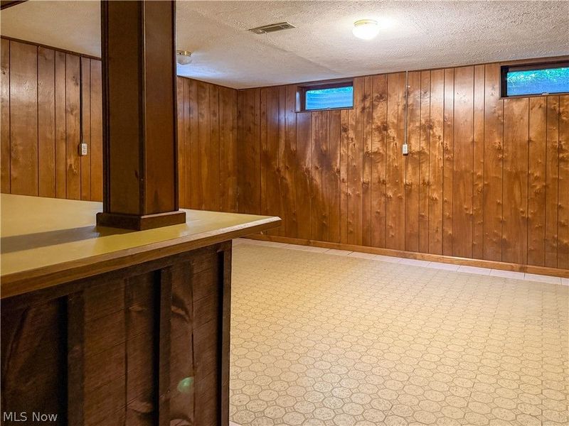3516 Meadowbrook Drive , Lorain, OH 44053 Photo 25
