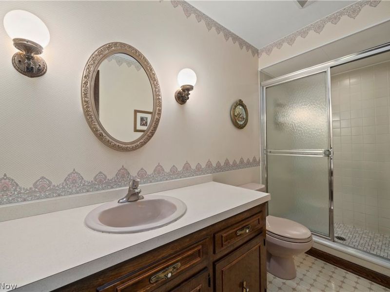 3516 Meadowbrook Drive, Lorain, OH 44053 Photo 26