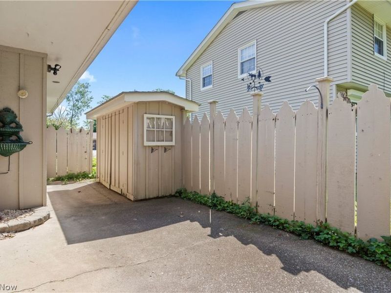 3516 Meadowbrook Drive, Lorain, OH 44053 Photo 41