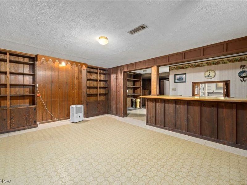 3516 Meadowbrook Drive, Lorain, OH 44053 Photo 6