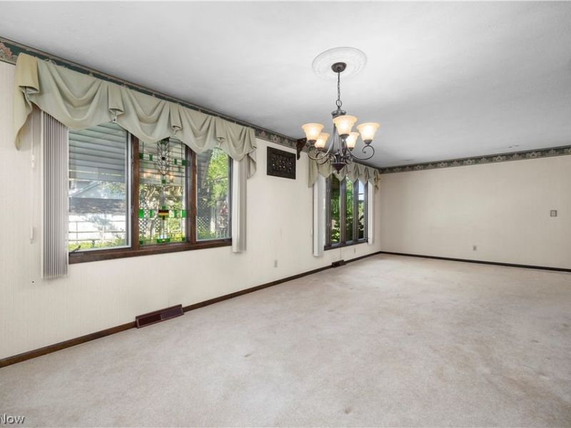 3516 Meadowbrook Drive, Lorain, OH 44053 Photo 8