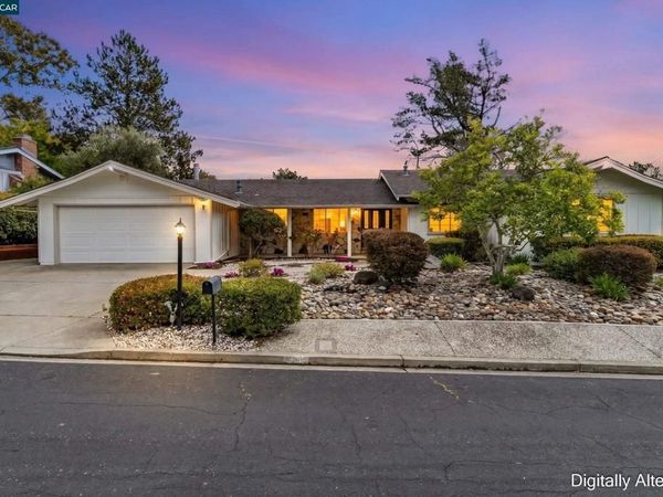 61 Sullivan Dr, Moraga, CA 94556