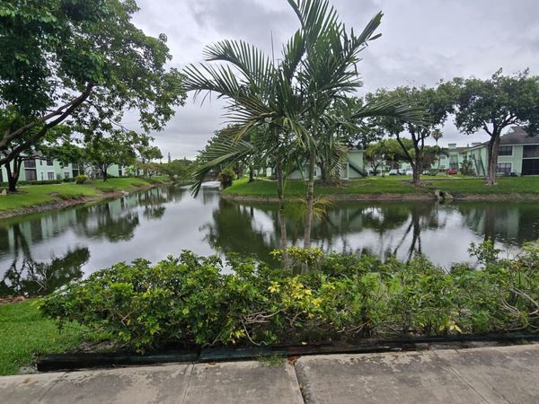 8775 NW 39th Street, Unit 8775, Sunrise, FL 33351