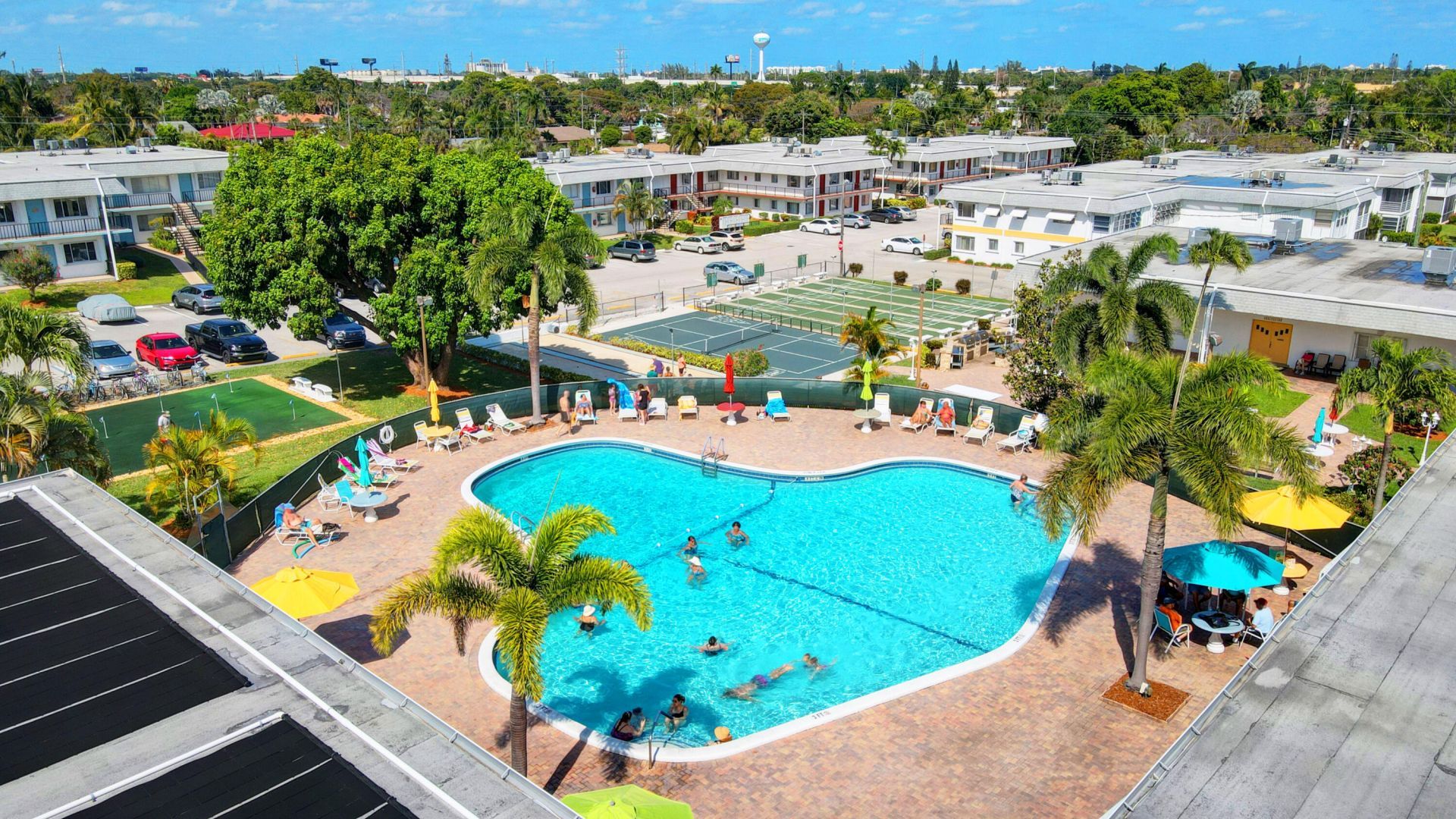 2840 Cynthia Lane, Unit 203, Lake Worth Beach, FL 33461 Photo