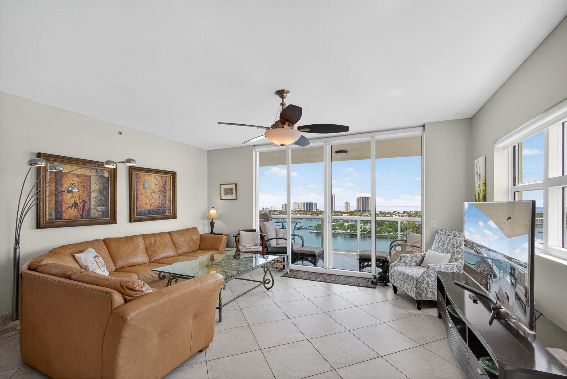 2640 Lake Shore Drive, Unit 1716, Riviera Beach, FL 33404 Photo