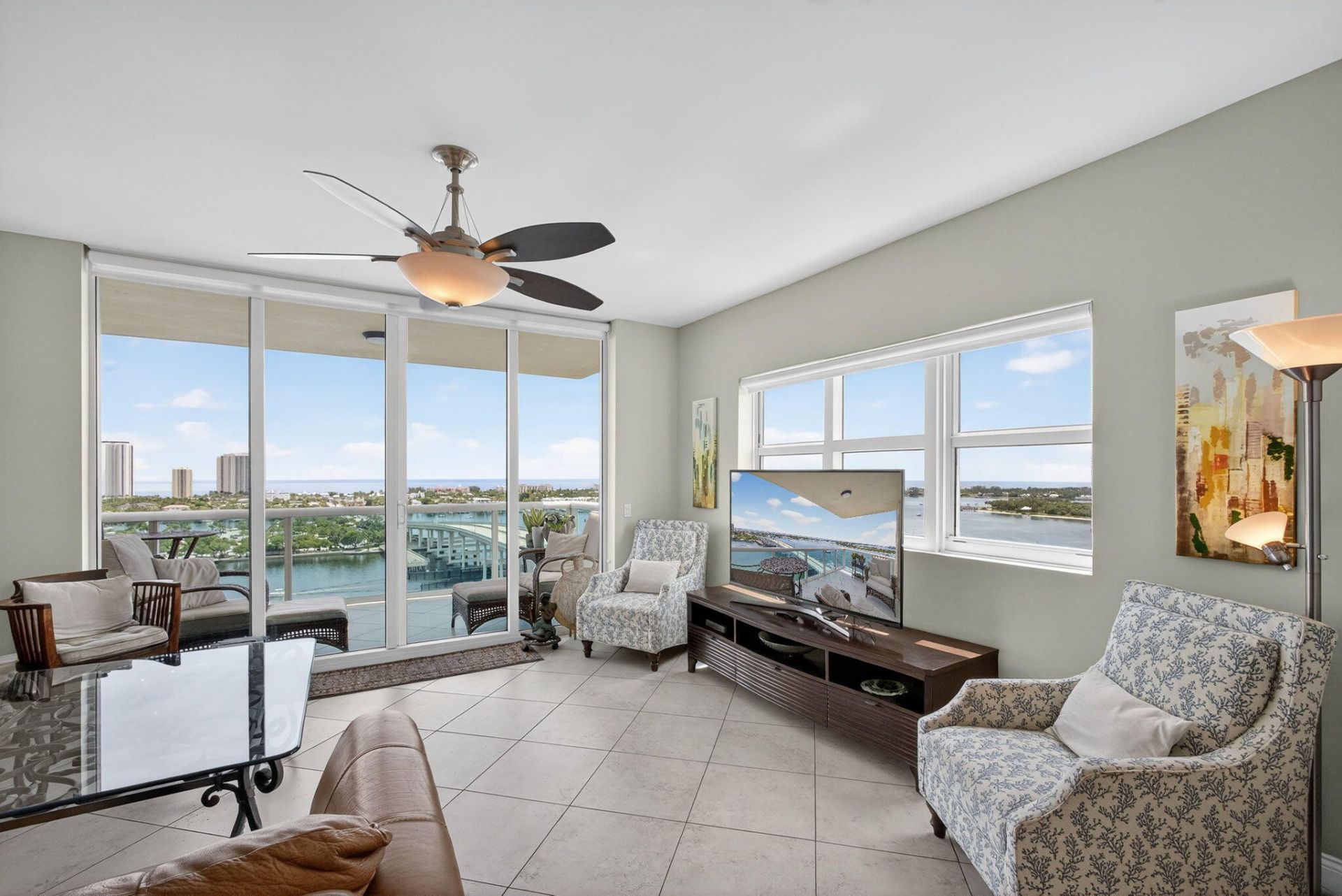 2640 Lake Shore Drive, Unit 1716, Riviera Beach, FL 33404 Photo
