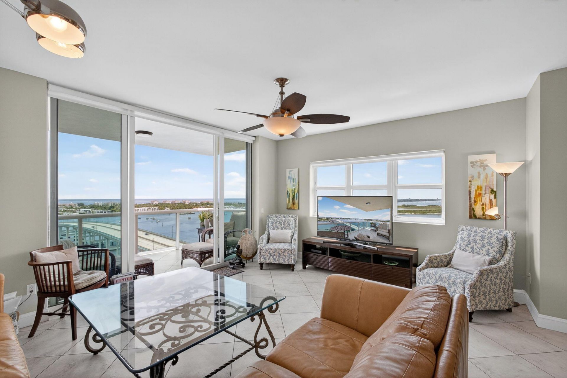 2640 Lake Shore Drive, Unit 1716, Riviera Beach, FL 33404 Photo