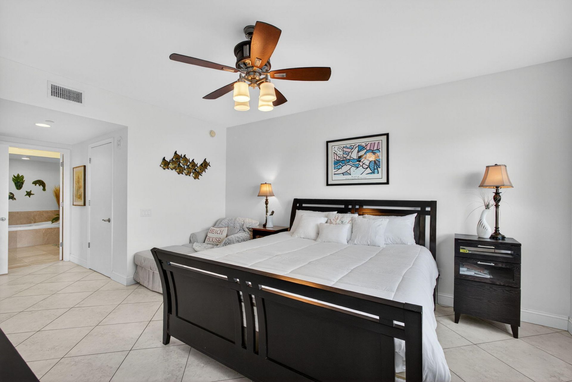2640 Lake Shore Drive, Unit 1716, Riviera Beach, FL 33404 Photo
