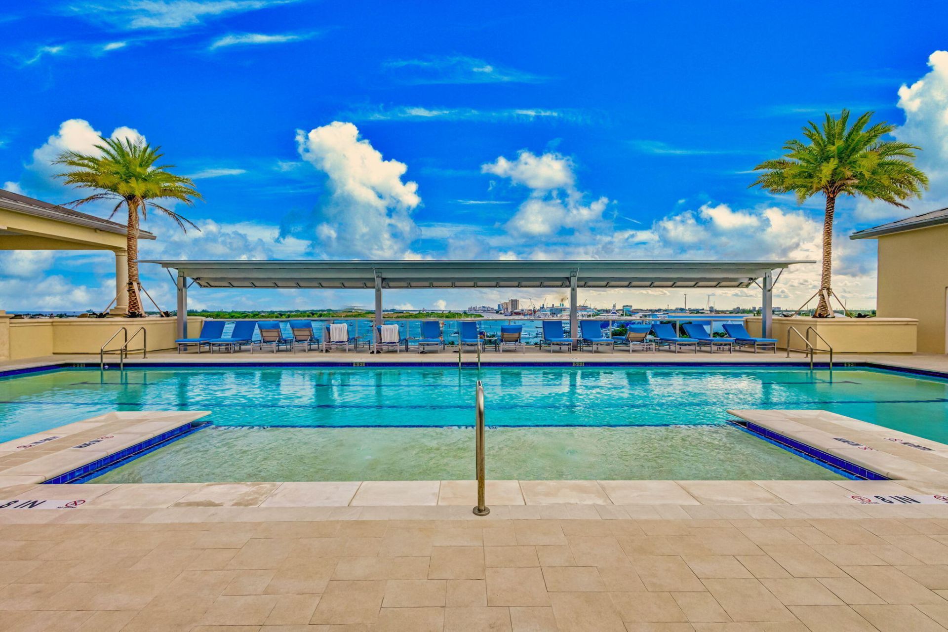2640 Lake Shore Drive, Unit 1716, Riviera Beach, FL 33404 Photo