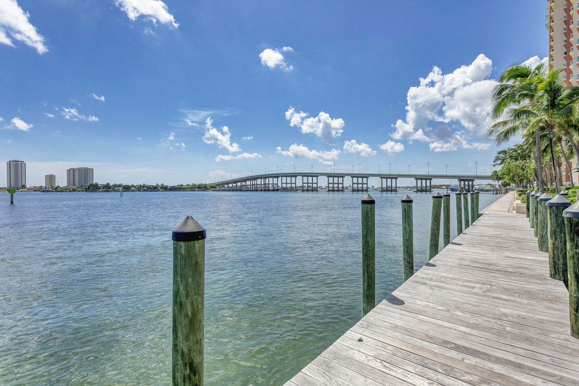 2640 Lake Shore Drive, Unit 1716, Riviera Beach, FL 33404 Photo