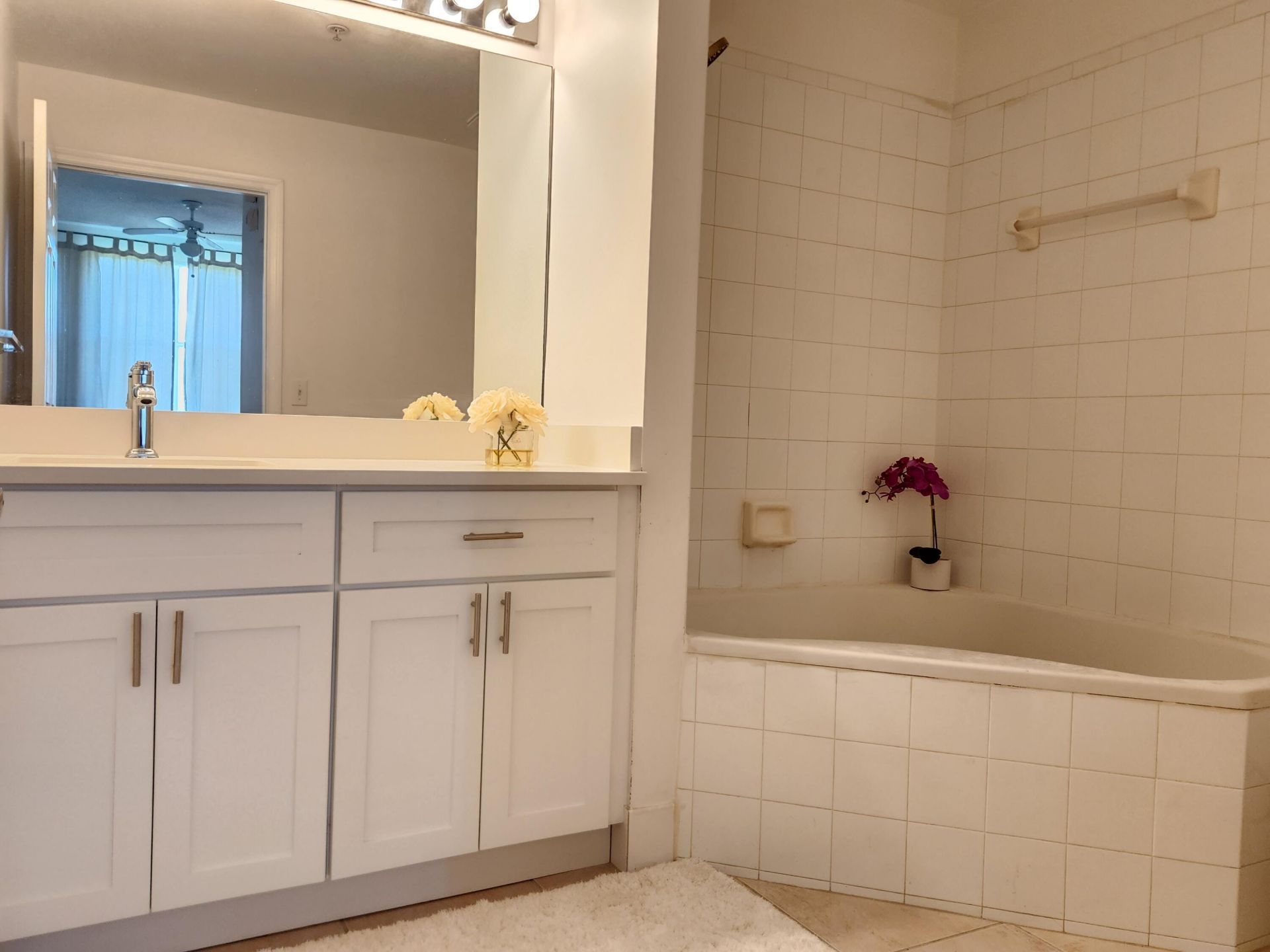 2060 Greenview Shores Boulevard, Unit 305, Wellington, FL 33414 Photo