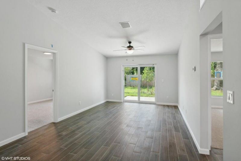 636 35th Street, West Palm Beach, FL 33407 Photo