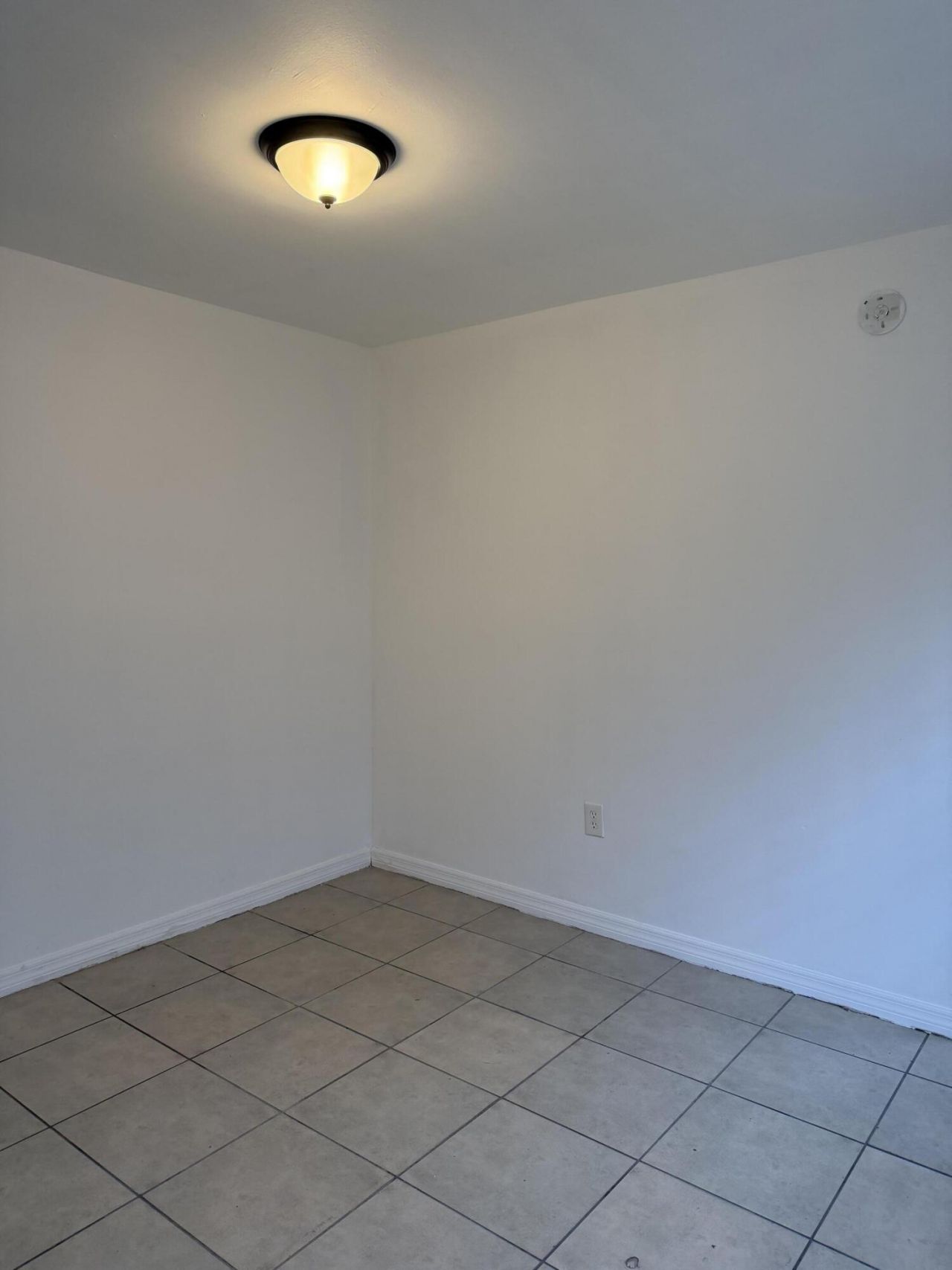 906 SE Tarpon Avenue, Unit B, Stuart, FL 34994 Photo