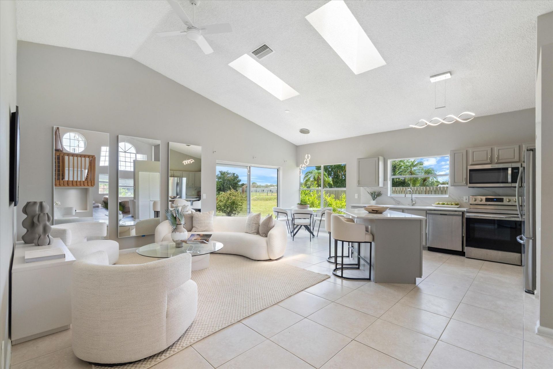 8593 Windy Circle, Boynton Beach, FL 33472 Photo