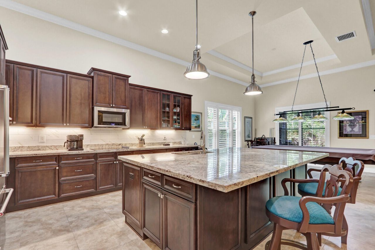 1042 NE Savanna Oaks Way, Jensen Beach, FL 34957 Photo