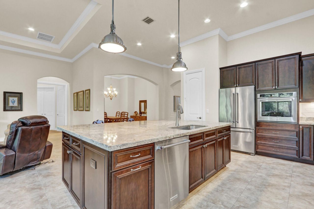 1042 NE Savanna Oaks Way, Jensen Beach, FL 34957 Photo