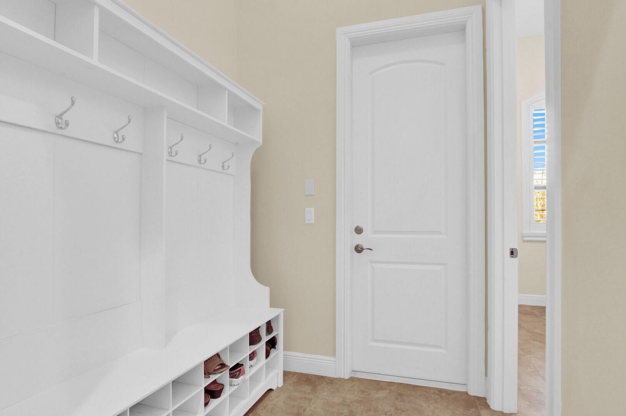 1042 NE Savanna Oaks Way, Jensen Beach, FL 34957 Photo