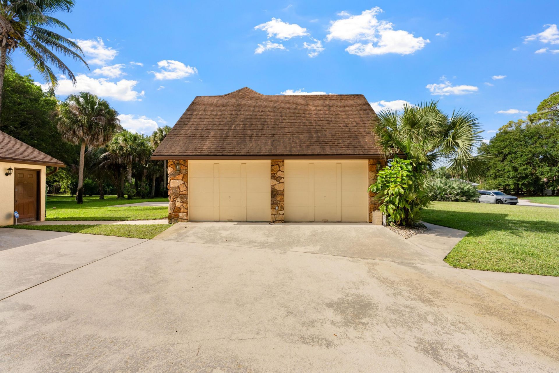 3693 Valley Park Way, Wellington, FL 33467 Photo