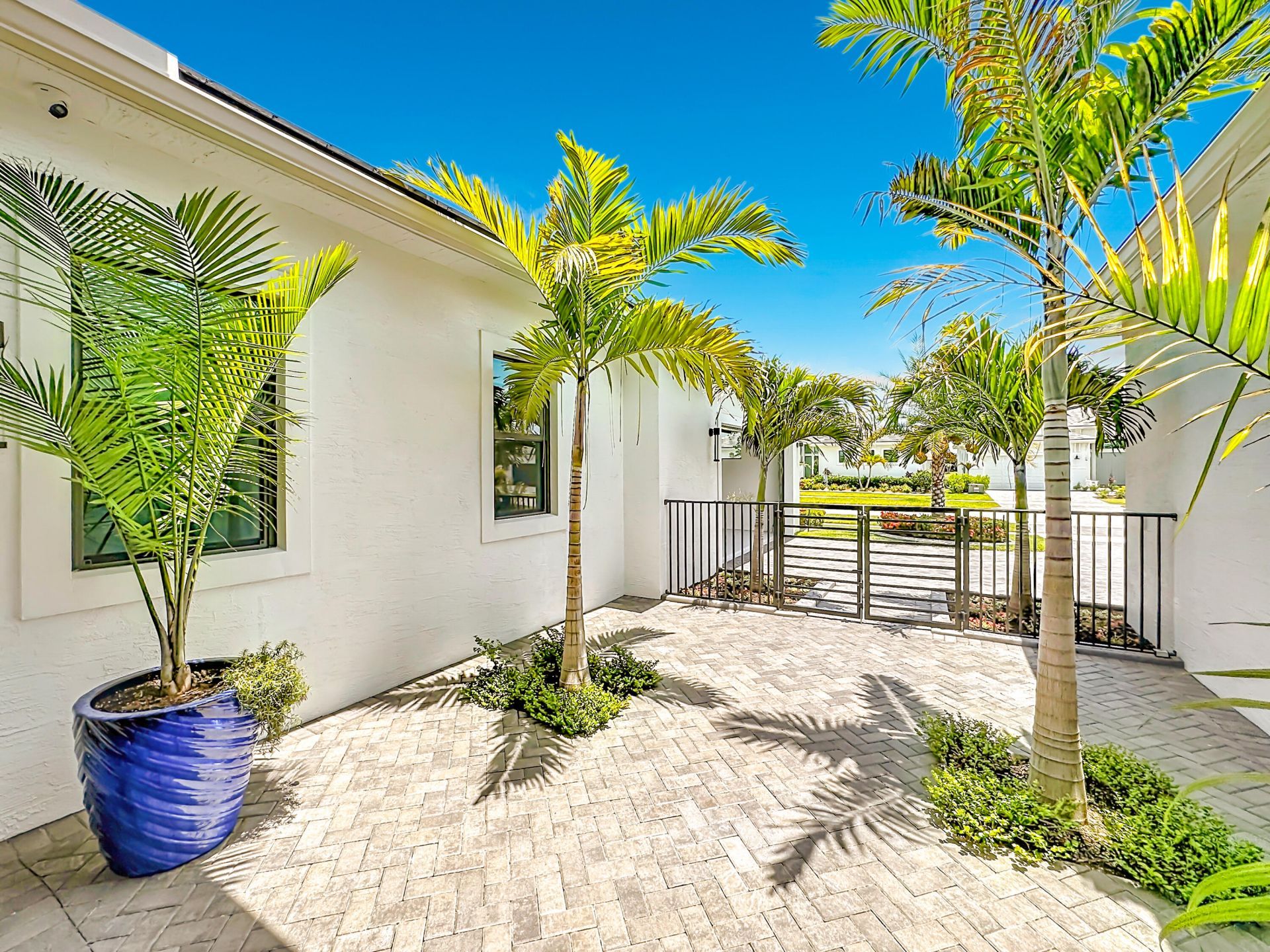 8596 SW Felicita Way, Port Saint Lucie, FL 34987 Photo