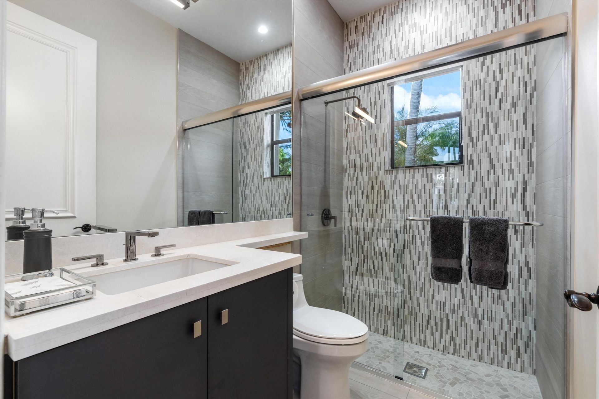 670 Carrot Wood Terrace, Plantation, FL 33324 Photo
