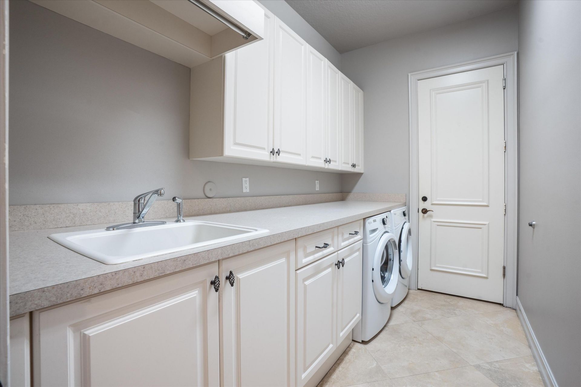670 Carrot Wood Terrace, Plantation, FL 33324 Photo