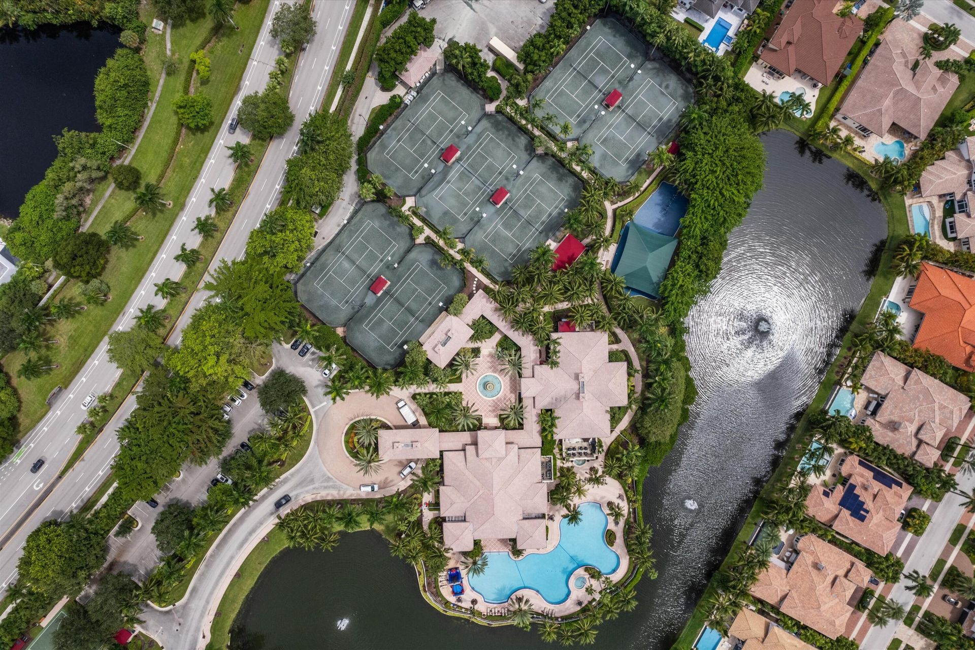 670 Carrot Wood Terrace, Plantation, FL 33324 Photo