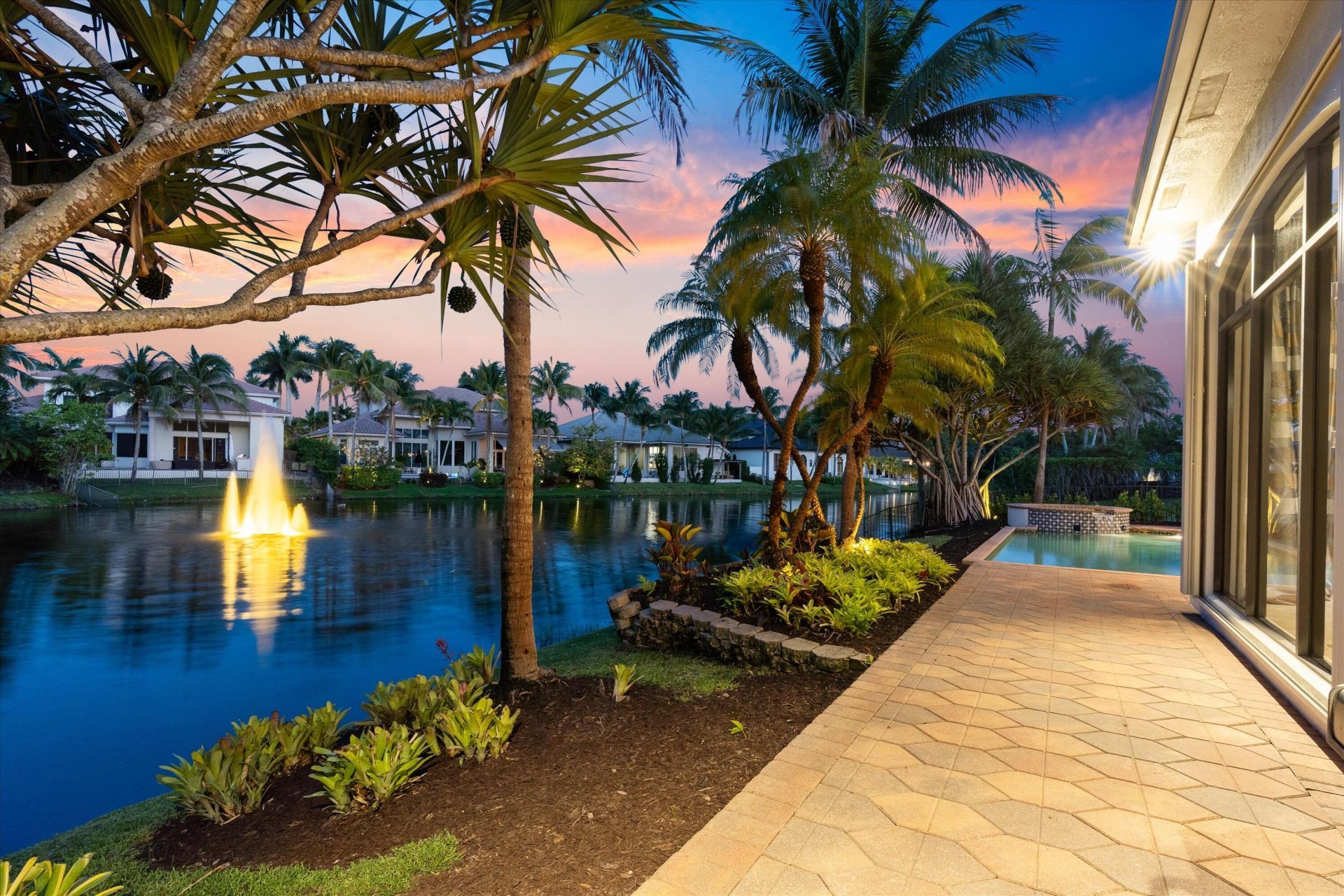 670 Carrot Wood Terrace, Plantation, FL 33324 Photo