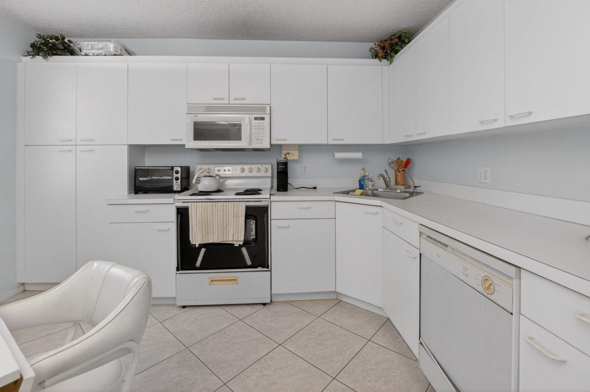 5153 Floria Drive, Unit M, Boynton Beach, FL 33437 Photo