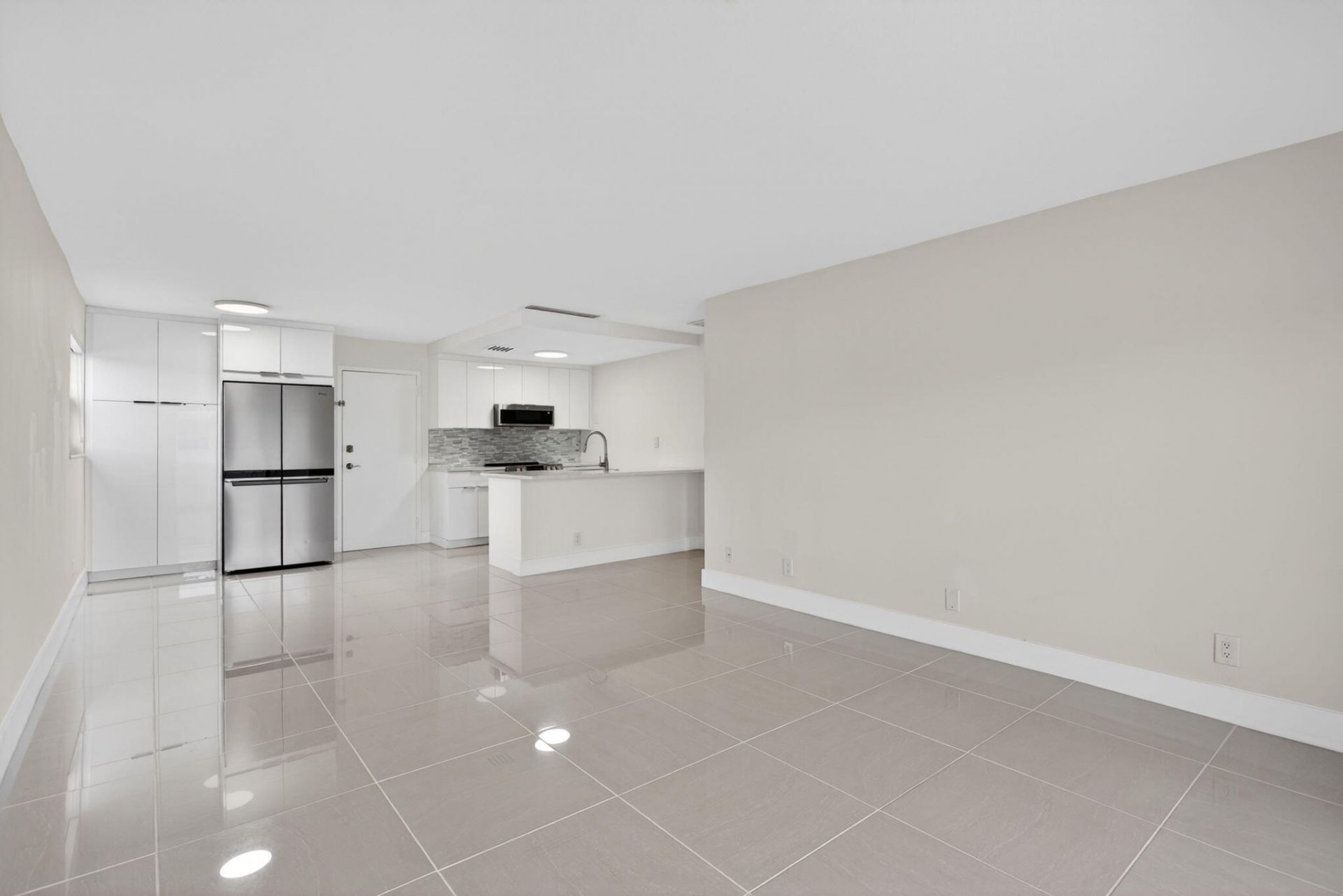 3212 NE 12th Street, Unit Apt 204, Pompano Beach, FL 33062 Photo