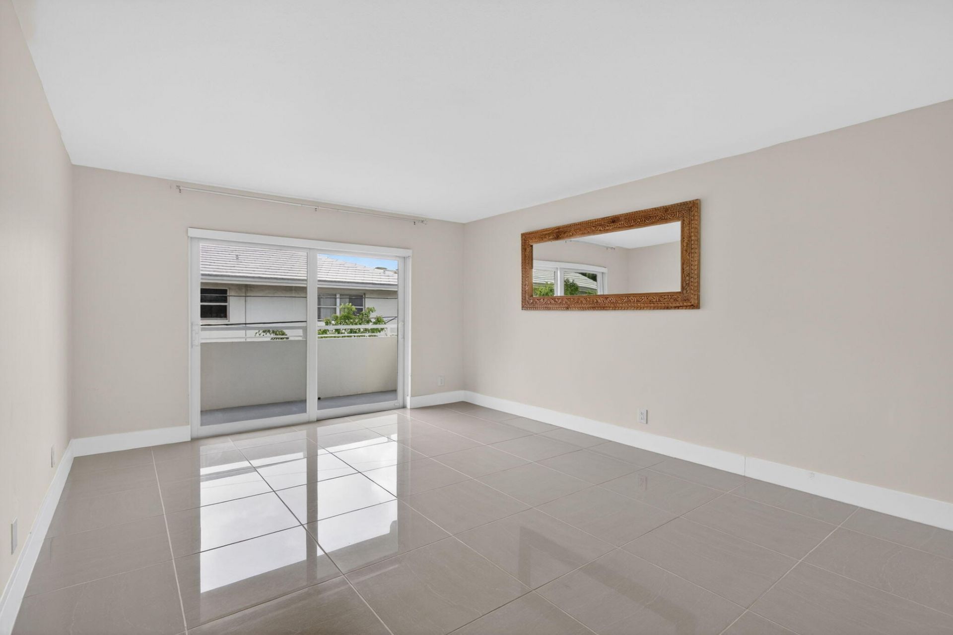 3212 NE 12th Street, Unit Apt 204, Pompano Beach, FL 33062 Photo