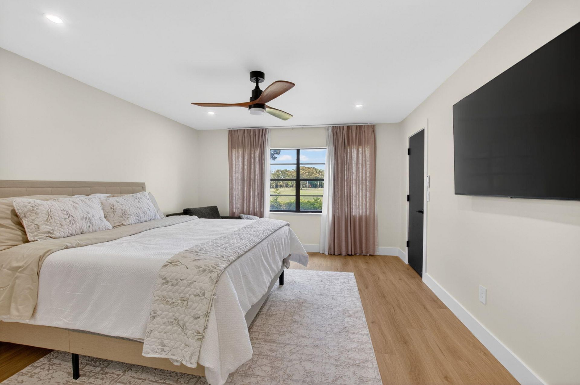 21656 Juego Circle, Unit 23e, Boca Raton, FL 33433 Photo
