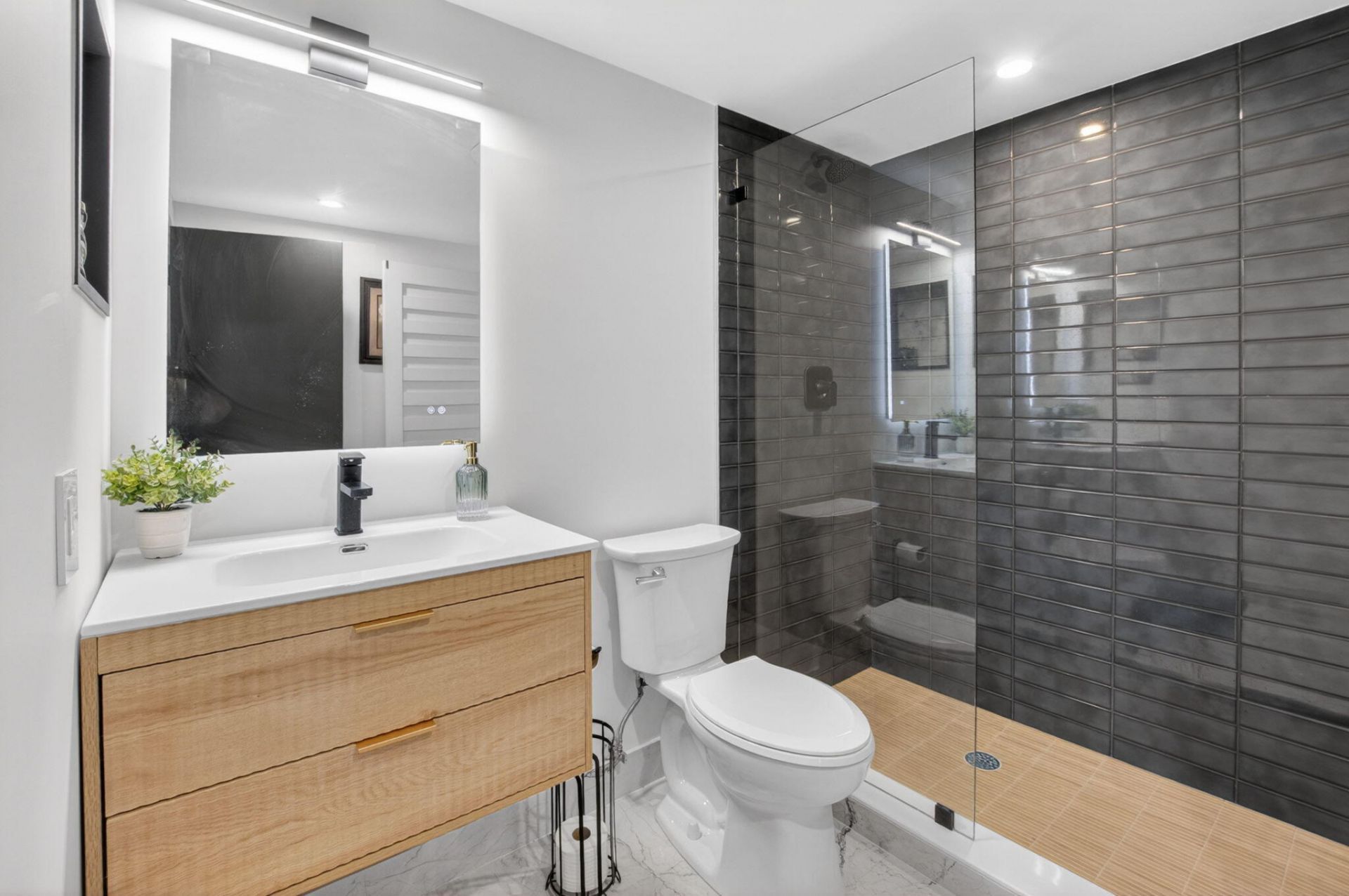 21656 Juego Circle, Unit 23e, Boca Raton, FL 33433 Photo