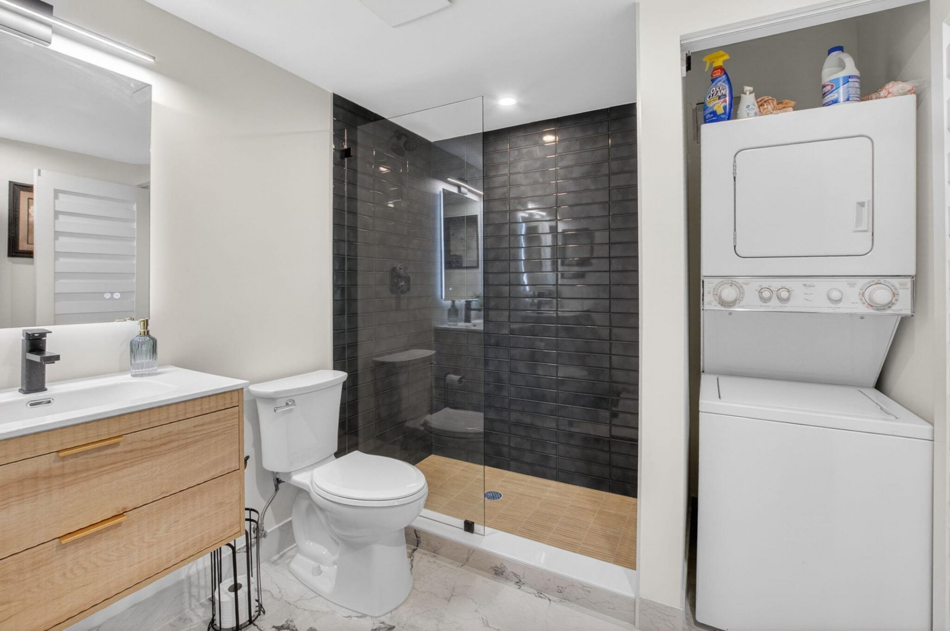 21656 Juego Circle, Unit 23e, Boca Raton, FL 33433 Photo